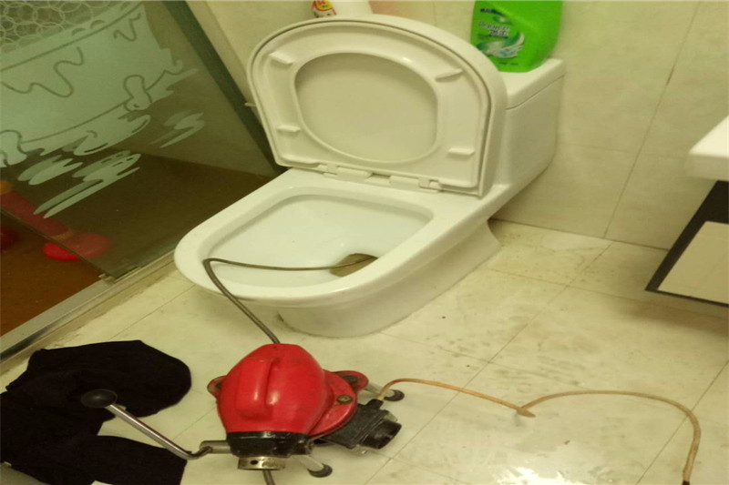 清新如何疏通马桶 疏通马桶多少钱